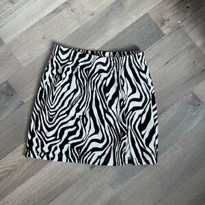 SHEIN Black and White Zebra Mini Skirt